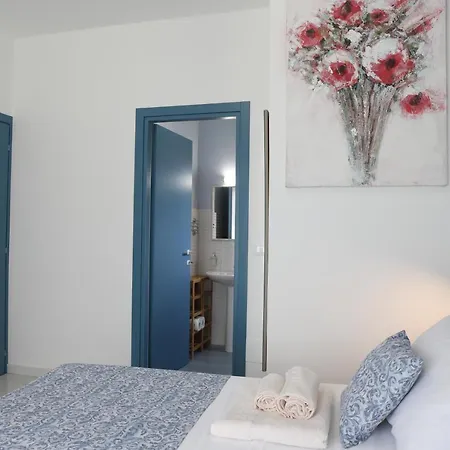 Blueciano Guest house *